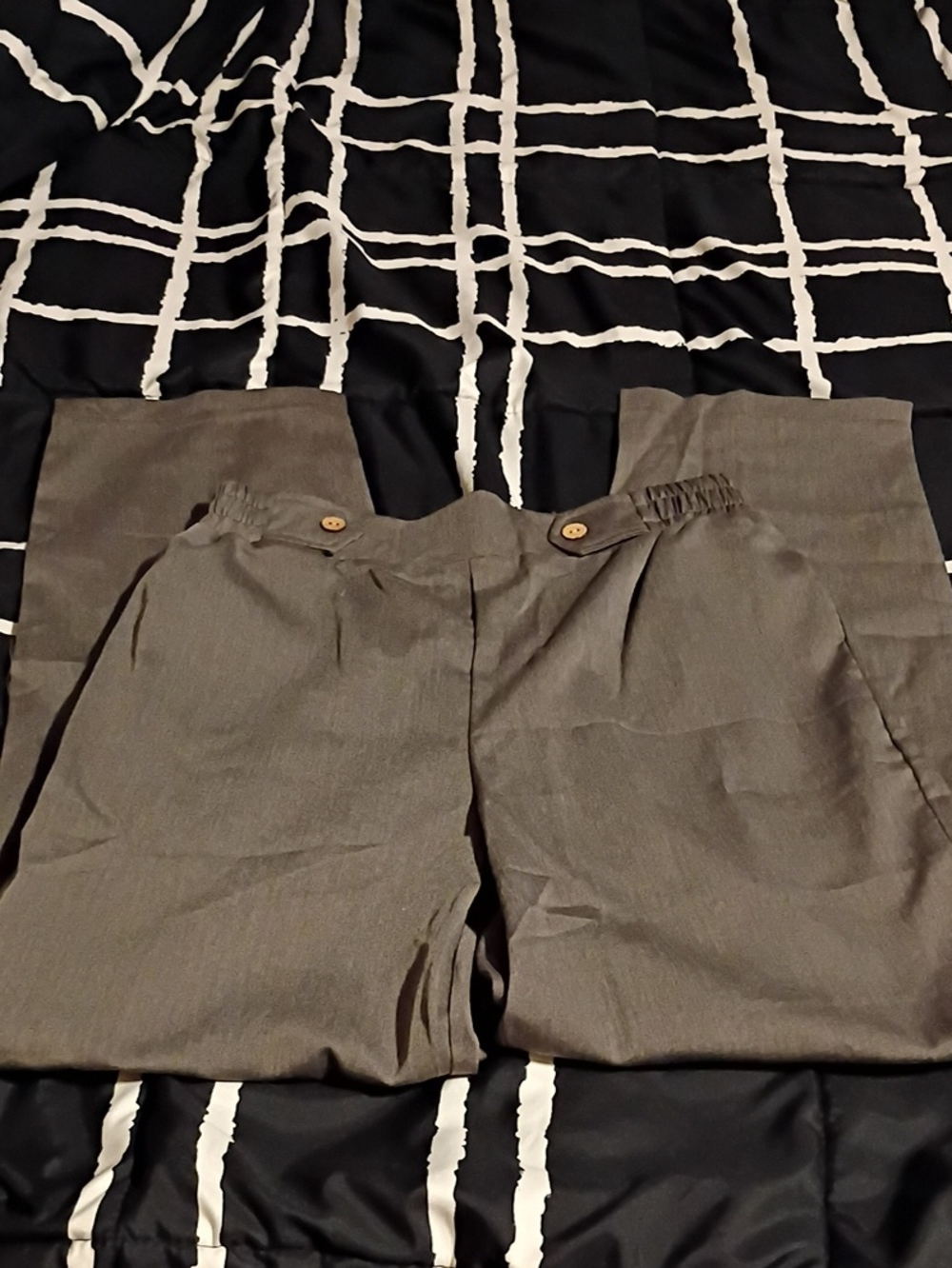 SHEIN Olive Green Wide-Leg Trousers with Button Waist